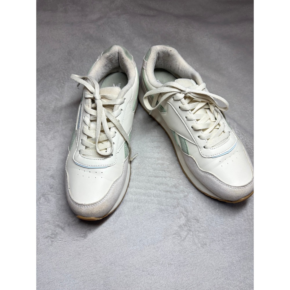 Reebok Classic Harman Womens Running Shoes Cream Sage Green Gum Sole
